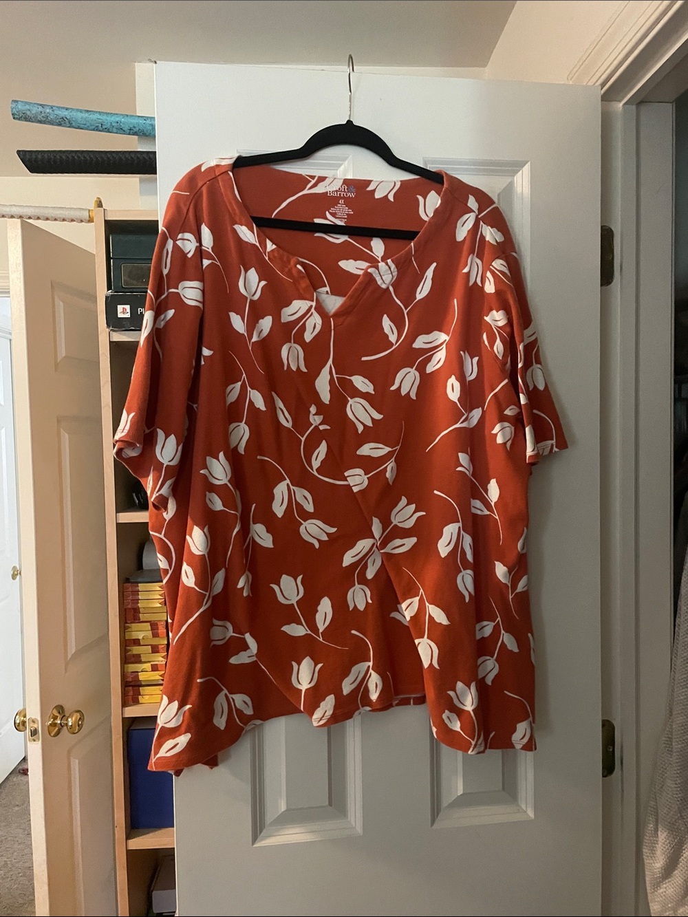 croft & barrow Rust Floral V-Neck Blouse with White Leaf Print